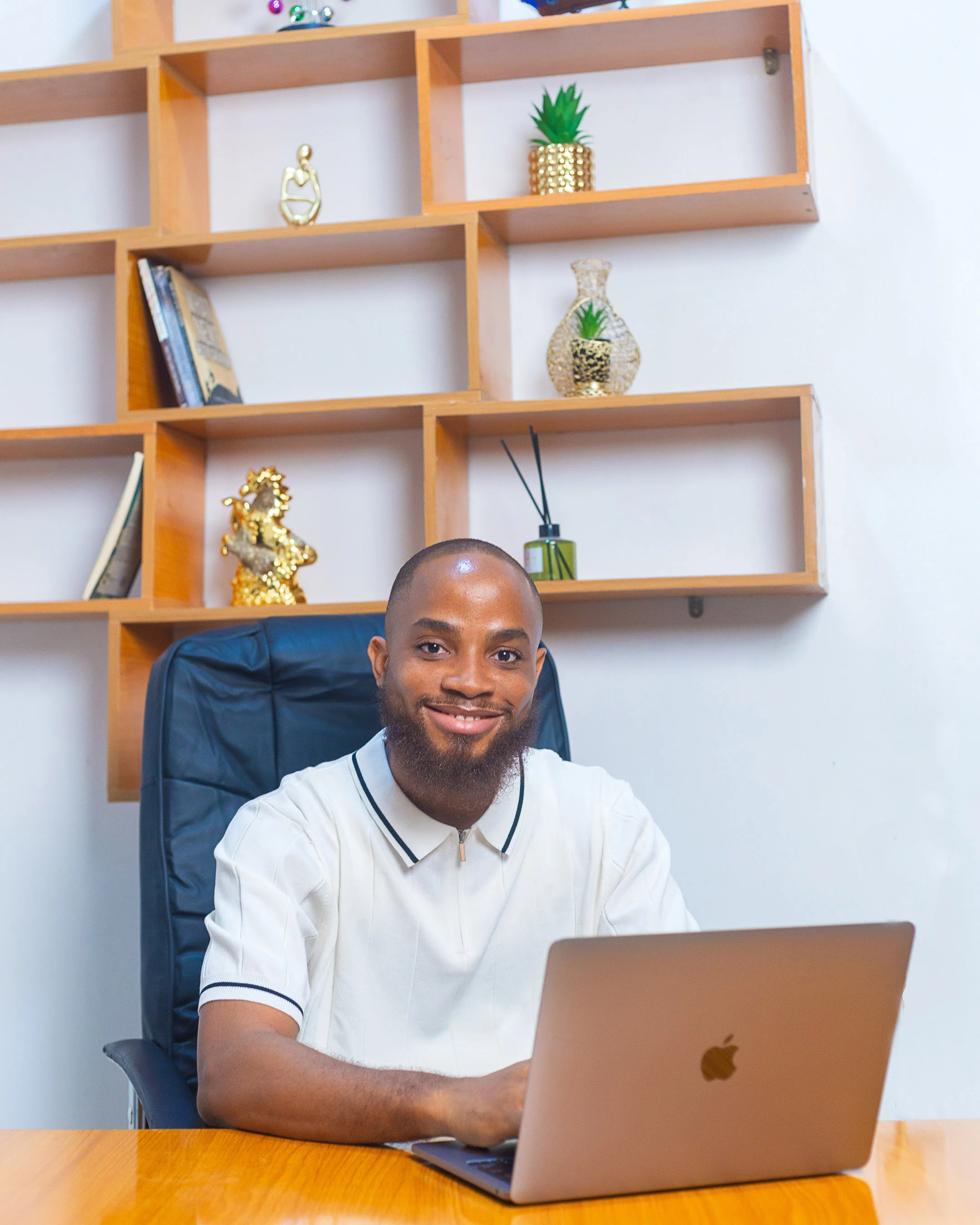Oluwole Dada
